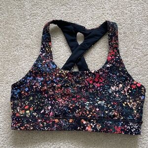 Lululemon size 6 sports bra